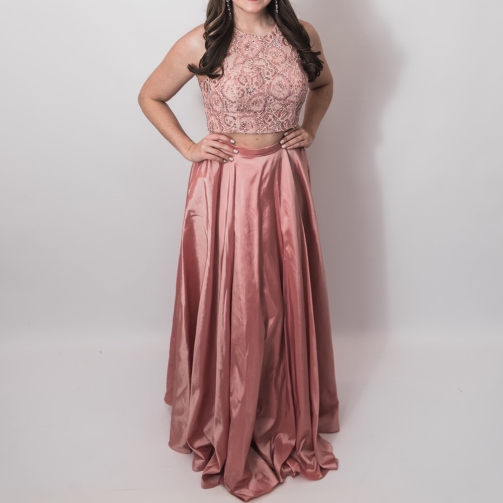 Size 12 Pink Two-Piece Sherri Hill Gown